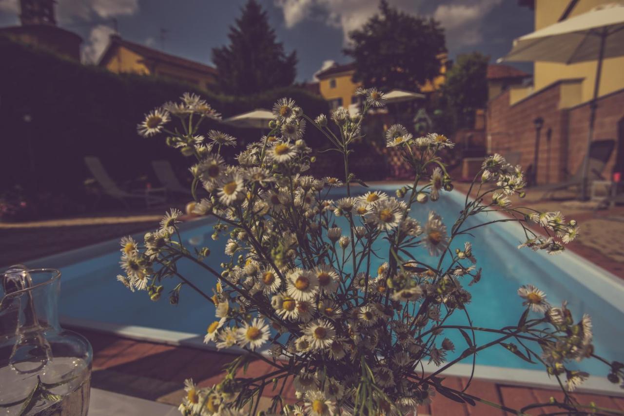 Agriturismo I Suri آستي المظهر الخارجي الصورة