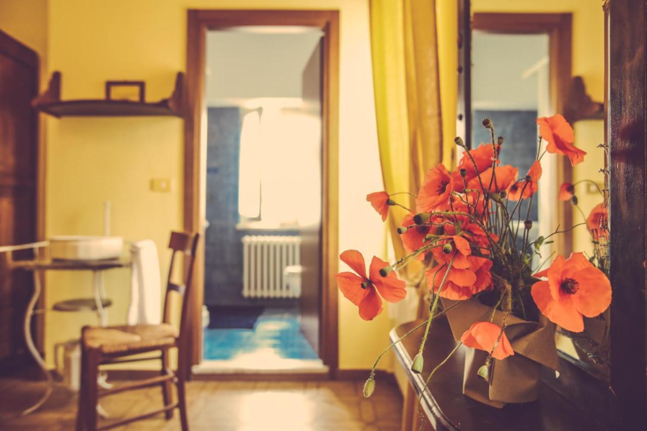 Agriturismo I Suri آستي المظهر الخارجي الصورة