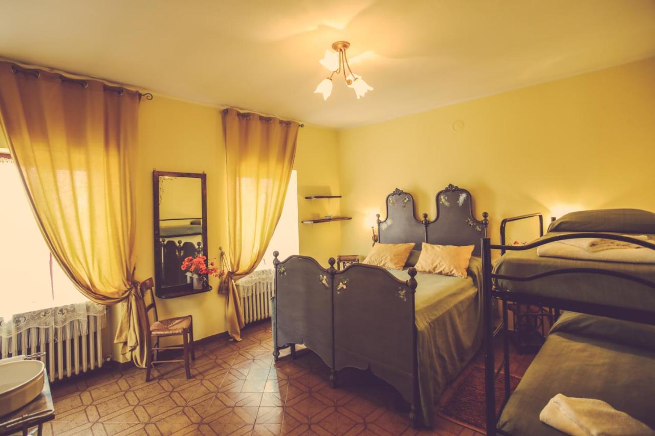 Agriturismo I Suri آستي المظهر الخارجي الصورة