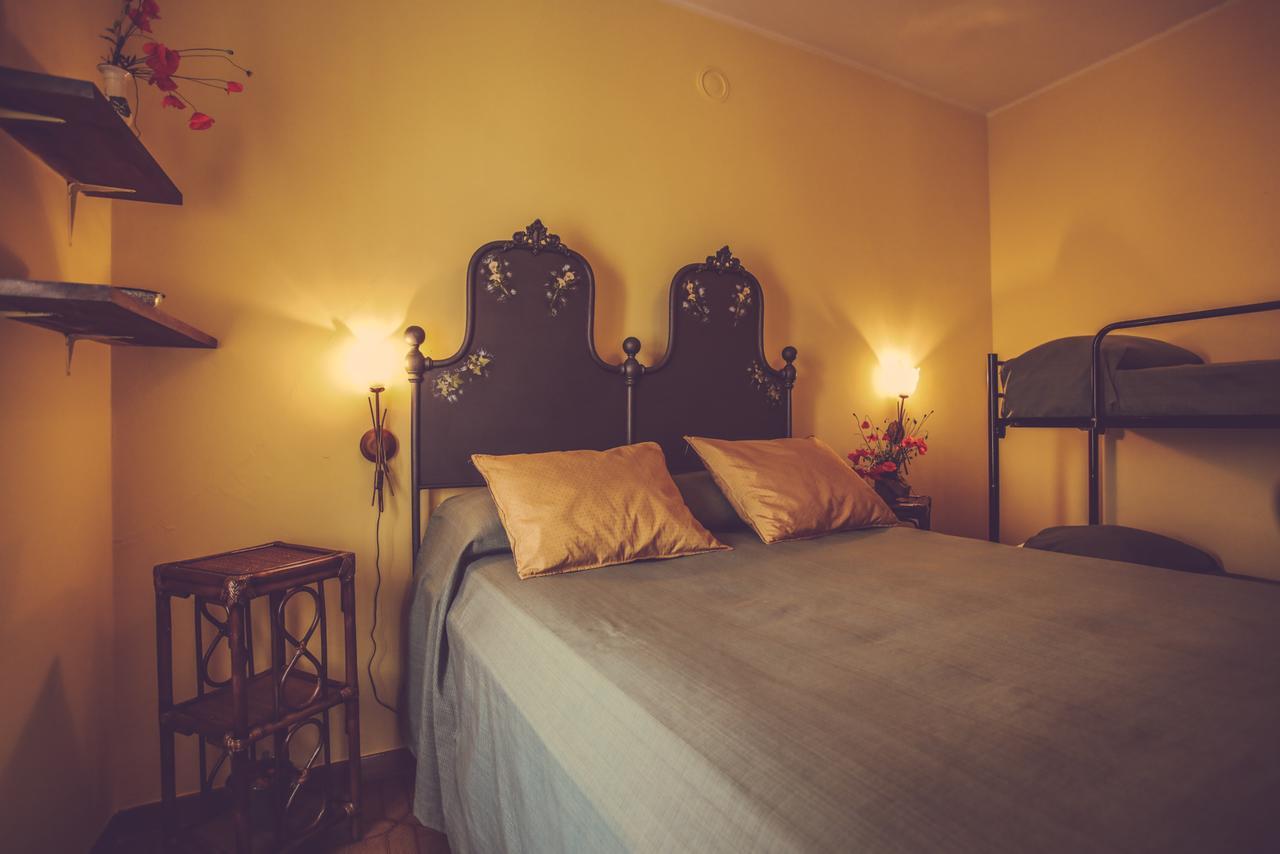 Agriturismo I Suri آستي المظهر الخارجي الصورة