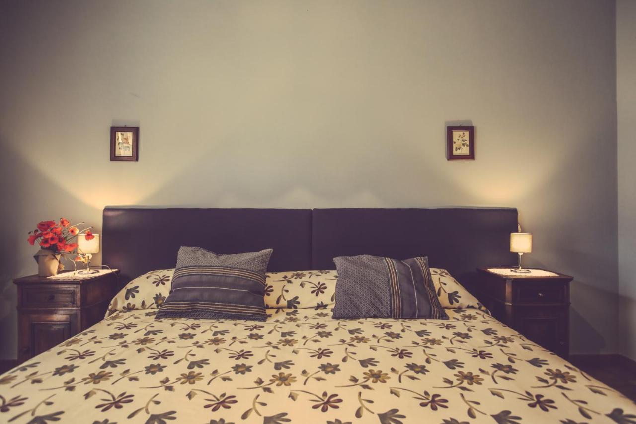 Agriturismo I Suri آستي المظهر الخارجي الصورة