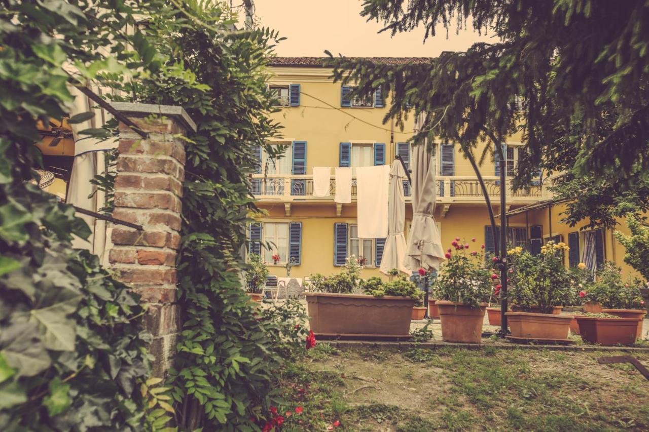 Agriturismo I Suri آستي المظهر الخارجي الصورة