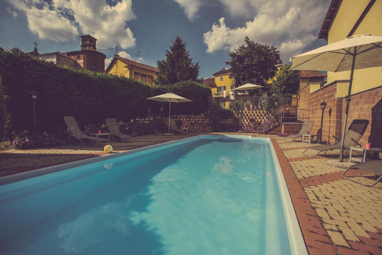 Agriturismo I Suri آستي المظهر الخارجي الصورة